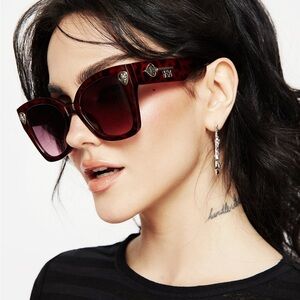 Claustrum Gothic Key Tortoiseshell Sunglasses - Red